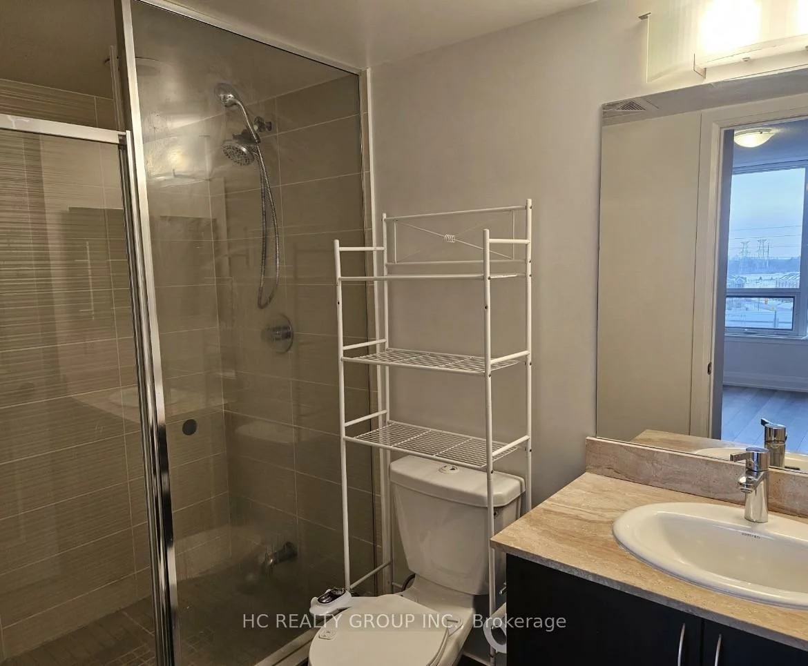 376, Highway 7, Doncrest, Richmond Hill