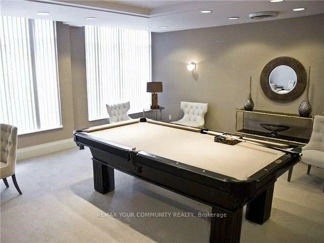 350, Red Maple, Langstaff, Richmond Hill