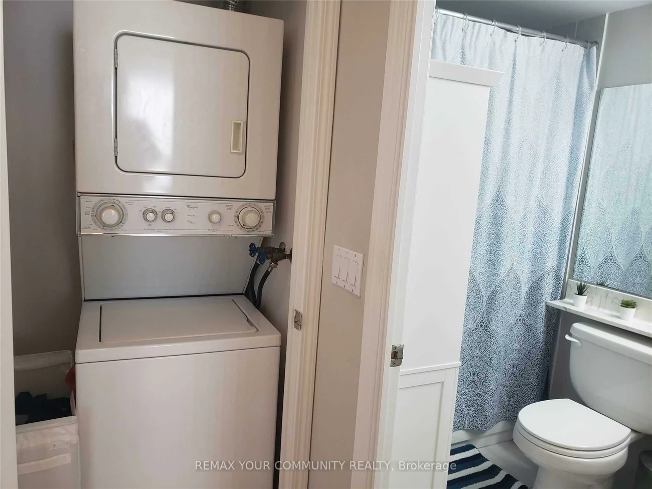 350, Red Maple, Langstaff, Richmond Hill