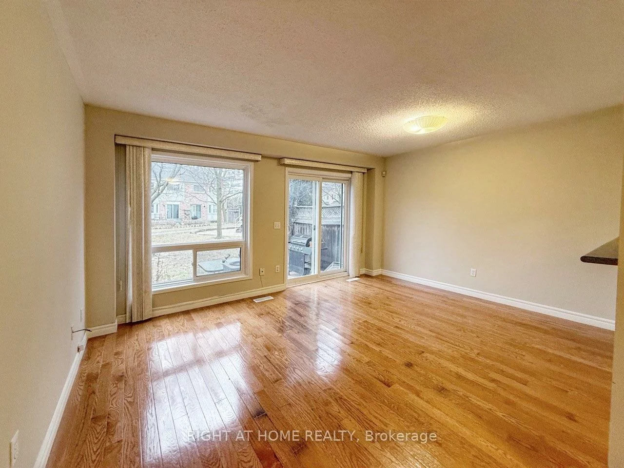 81, Northern Heights, Langstaff, Richmond Hill