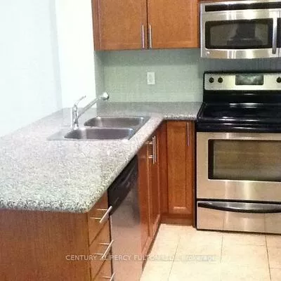 18, Harding, Harding, Richmond Hill