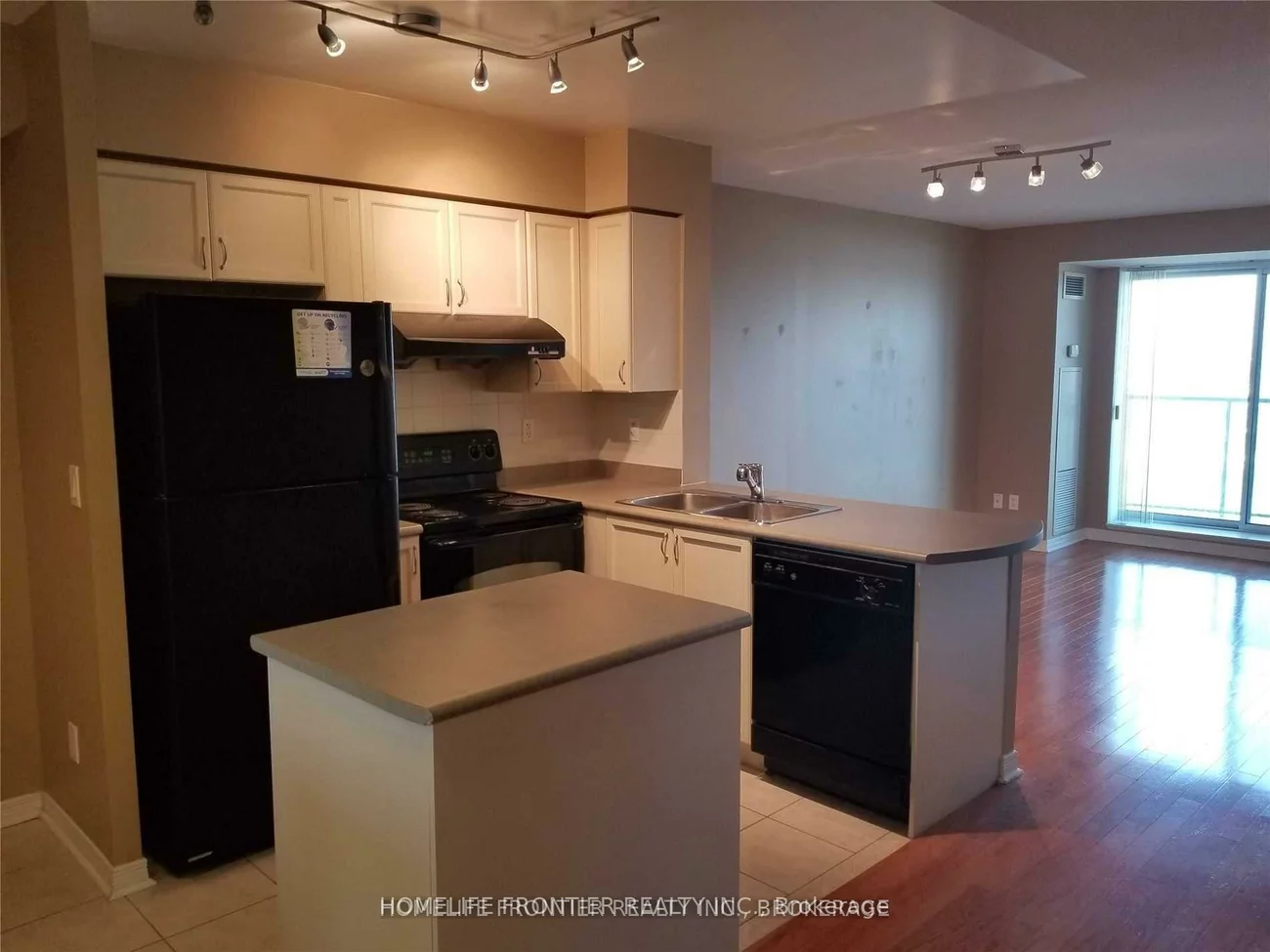 11, Oneida, Langstaff, Richmond Hill