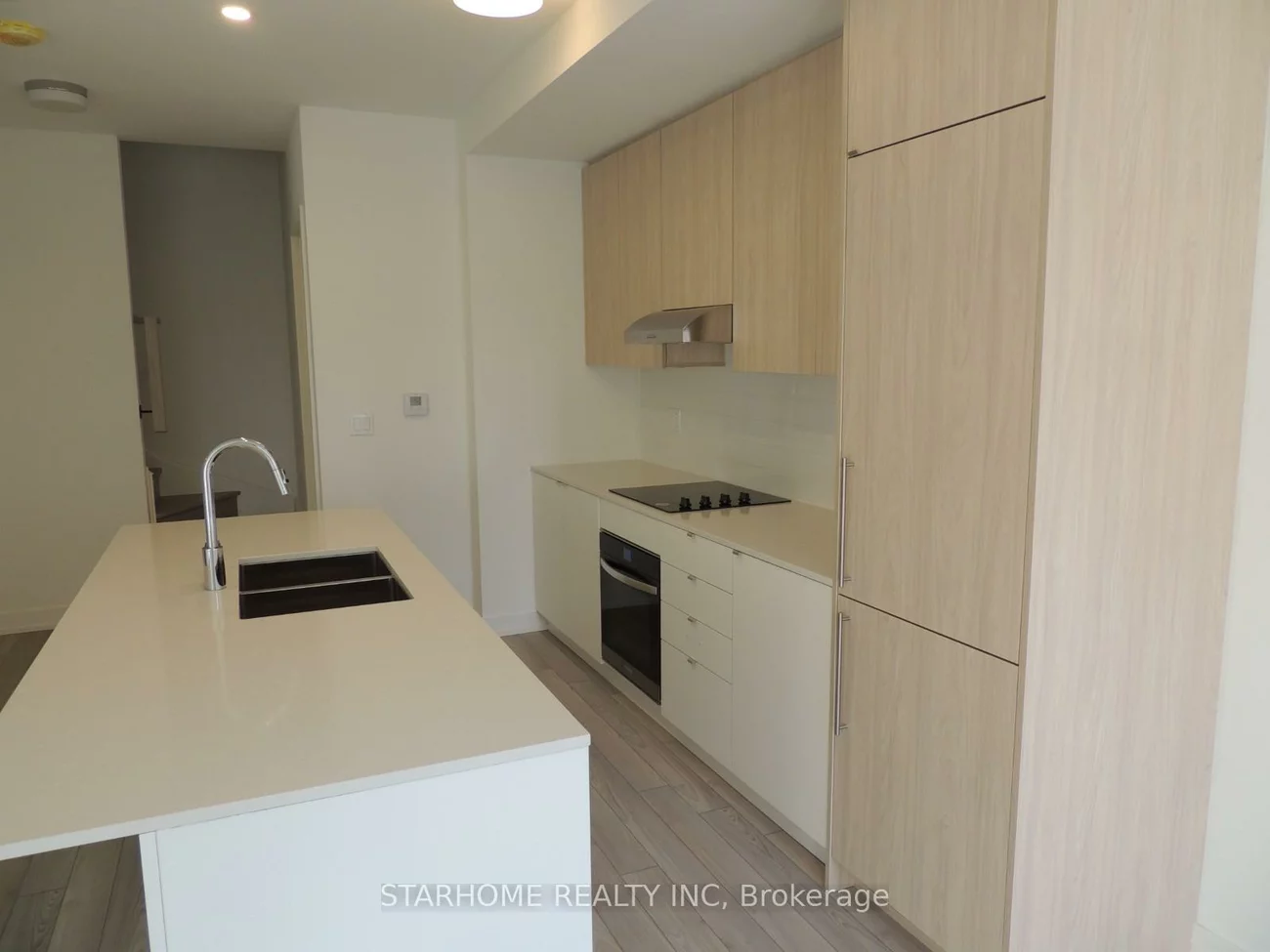 6, Red Squirrel, Rural Richmond Hill, Richmond Hill