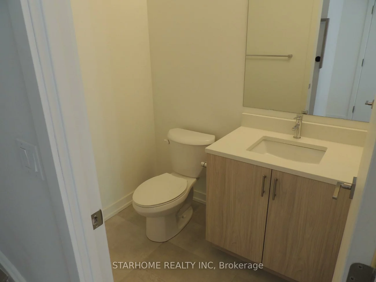 6, Red Squirrel, Rural Richmond Hill, Richmond Hill