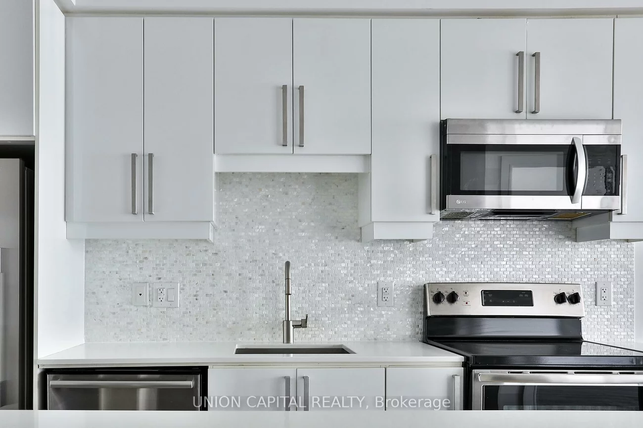 9191, Yonge, Langstaff, Richmond Hill