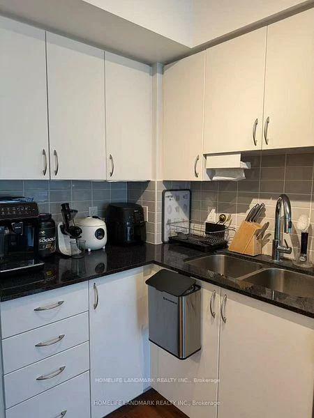 376, Highway 7, Doncrest, Richmond Hill