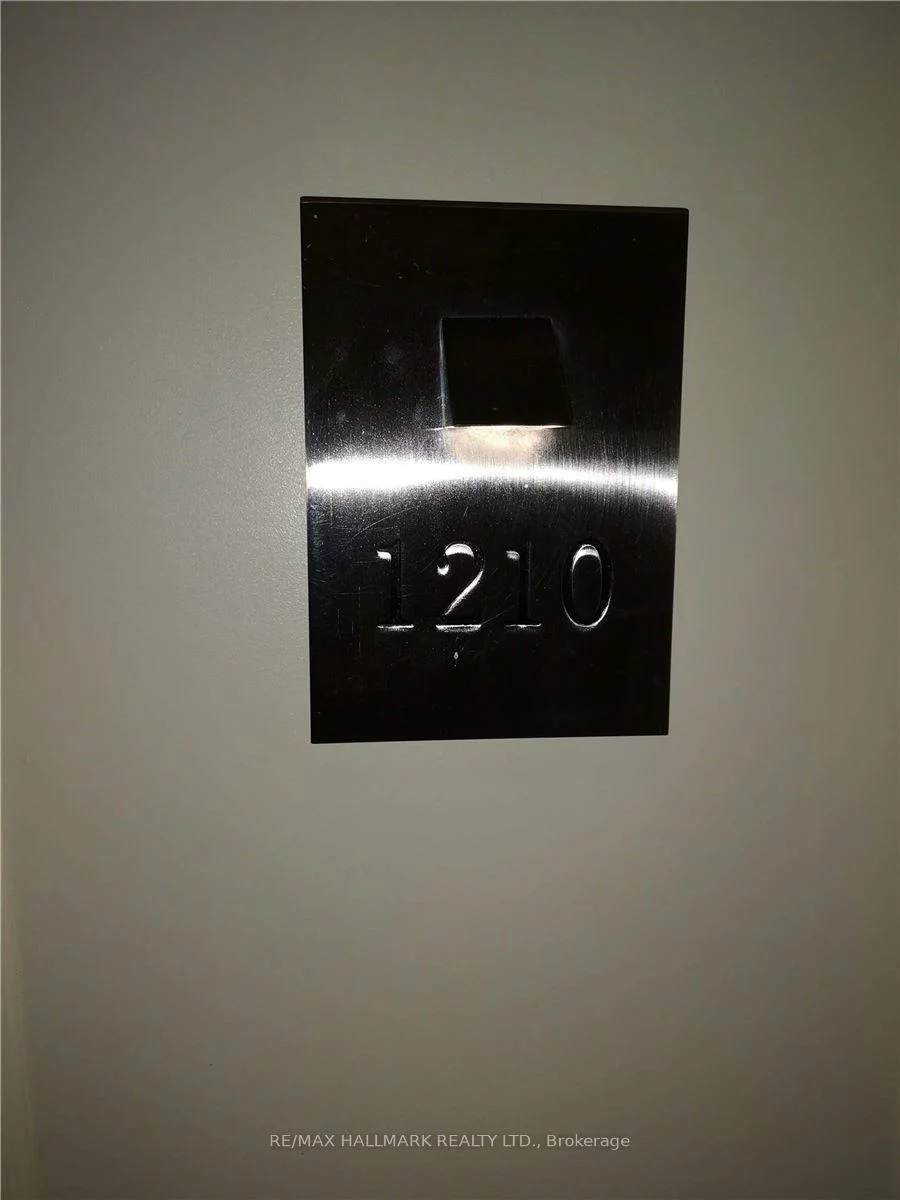 310, Red Maple, Langstaff, Richmond Hill