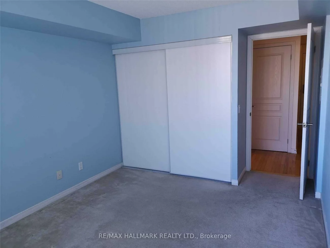 310, Red Maple, Langstaff, Richmond Hill