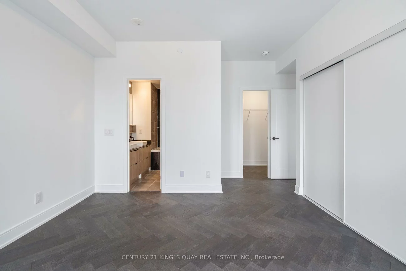 8888, Yonge, South Richvale, Richmond Hill