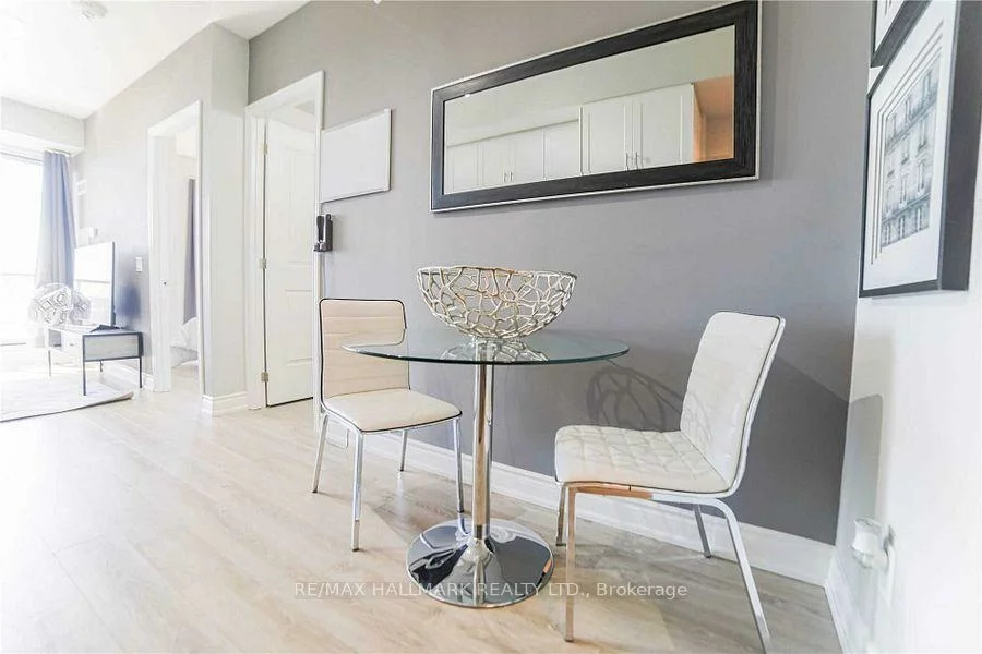 9618, Yonge, North Richvale, Richmond Hill