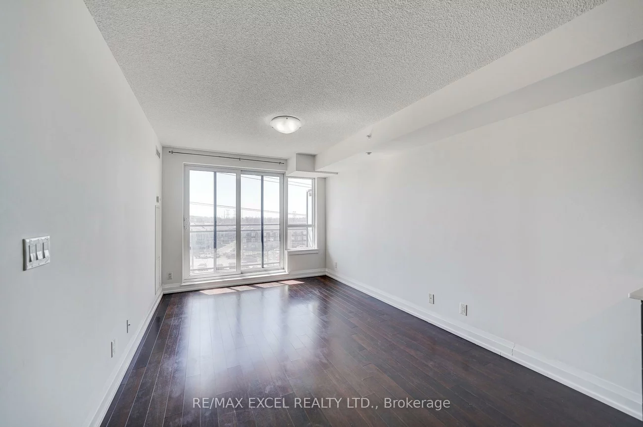 370, Highway 7, Doncrest, Richmond Hill