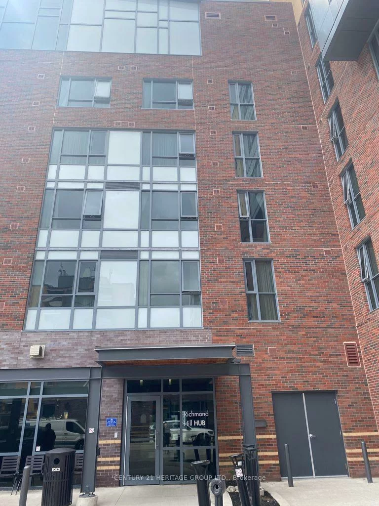 10415, Yonge, Crosby, Richmond Hill