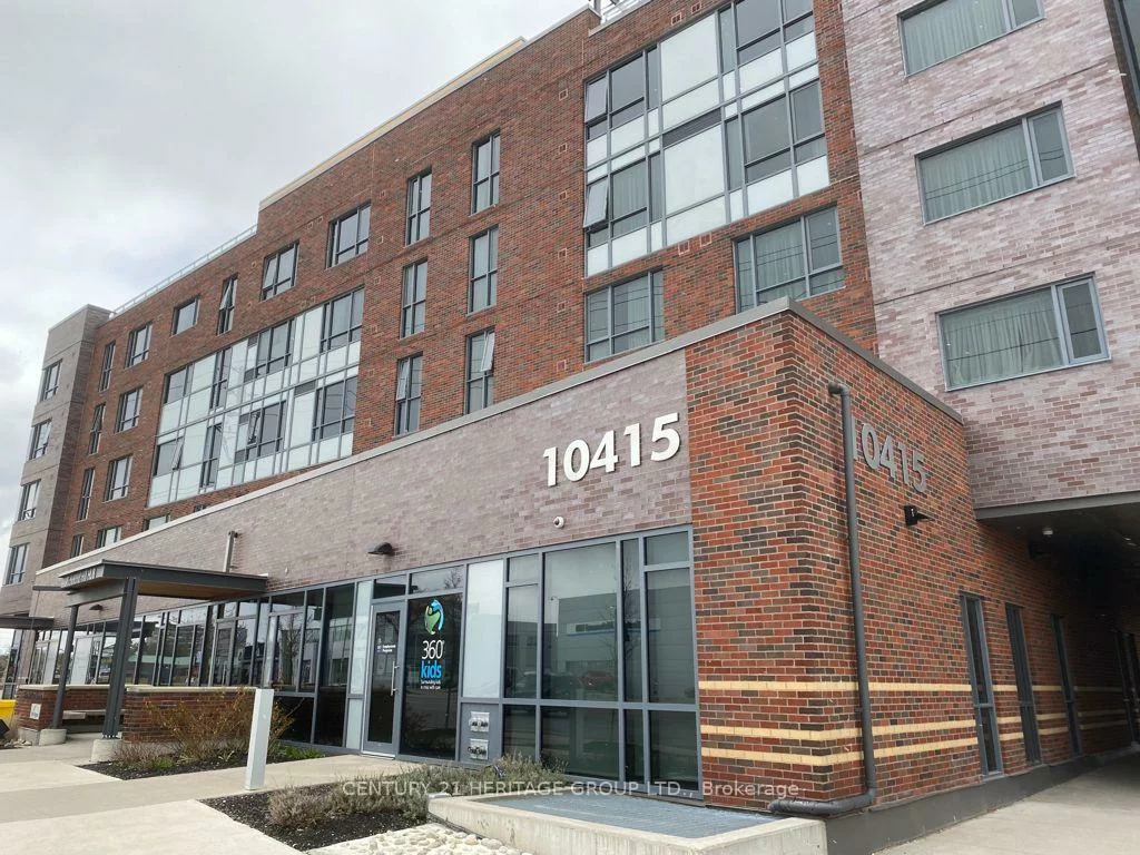 10415, Yonge, Crosby, Richmond Hill