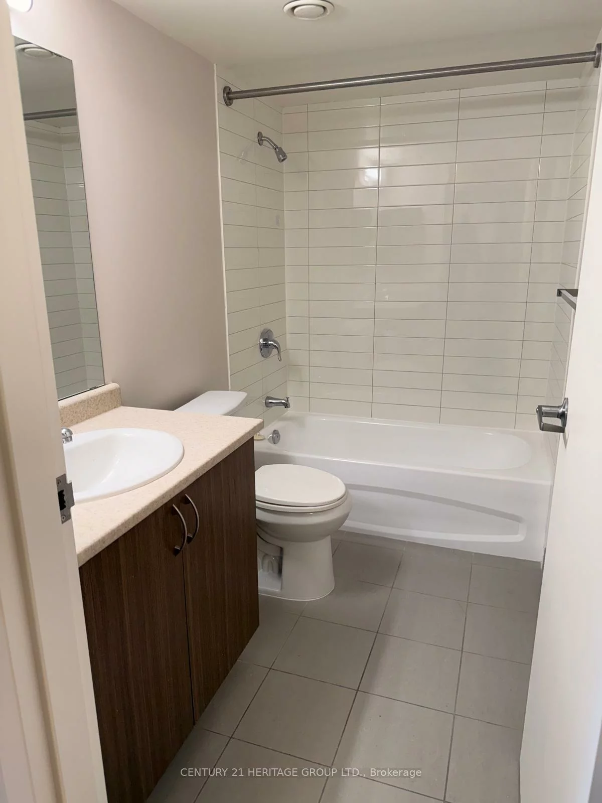 10415, Yonge, Crosby, Richmond Hill