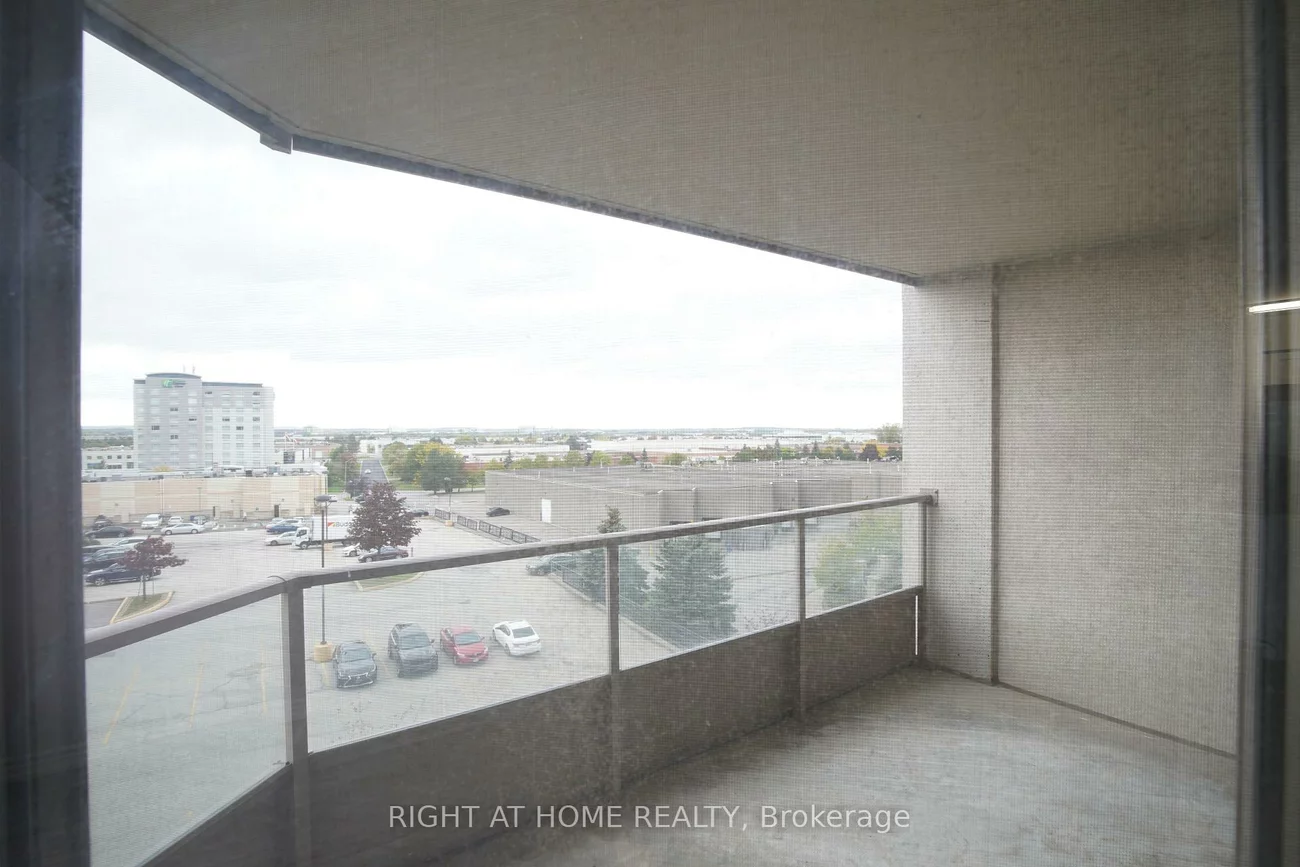 9015, Leslie, Beaver Creek Business Park, Richmond Hill