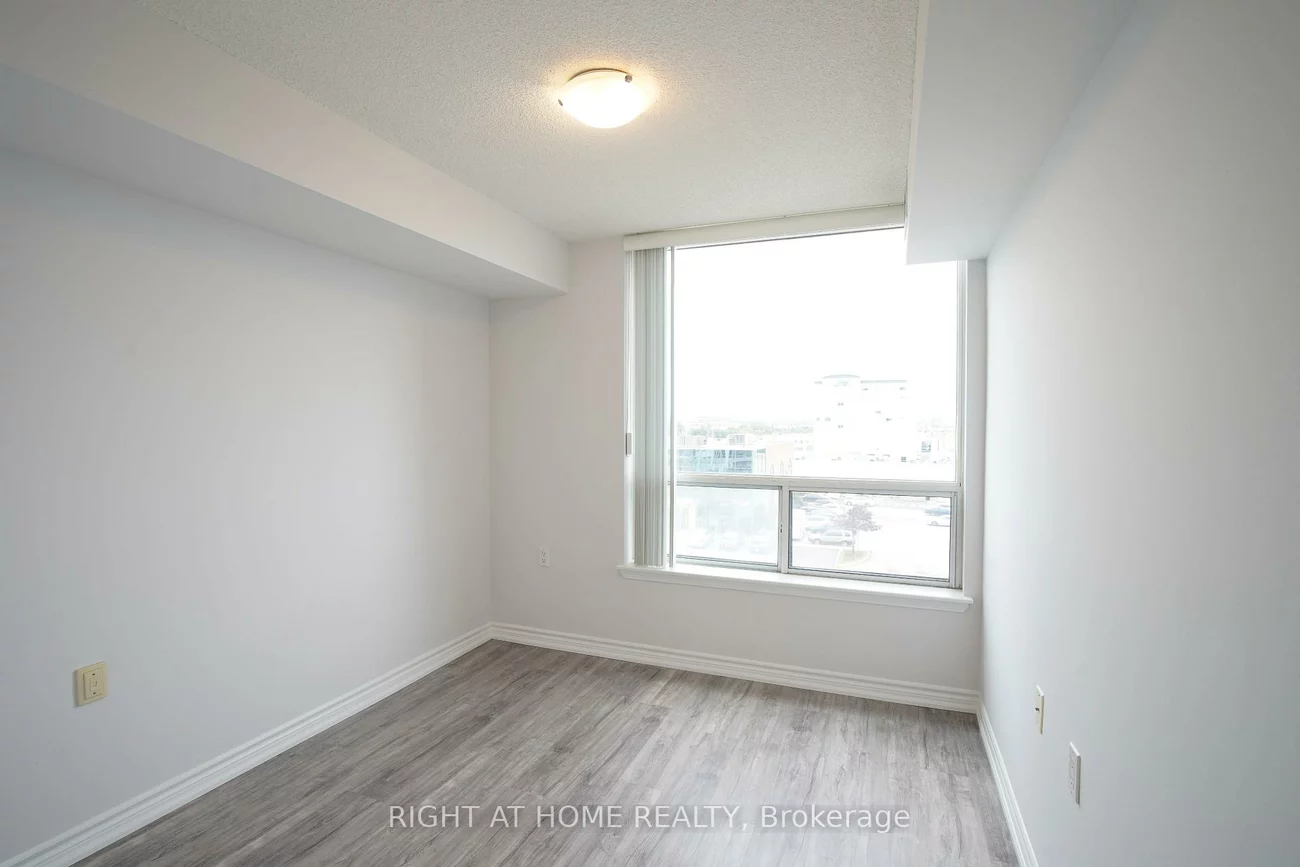 9015, Leslie, Beaver Creek Business Park, Richmond Hill