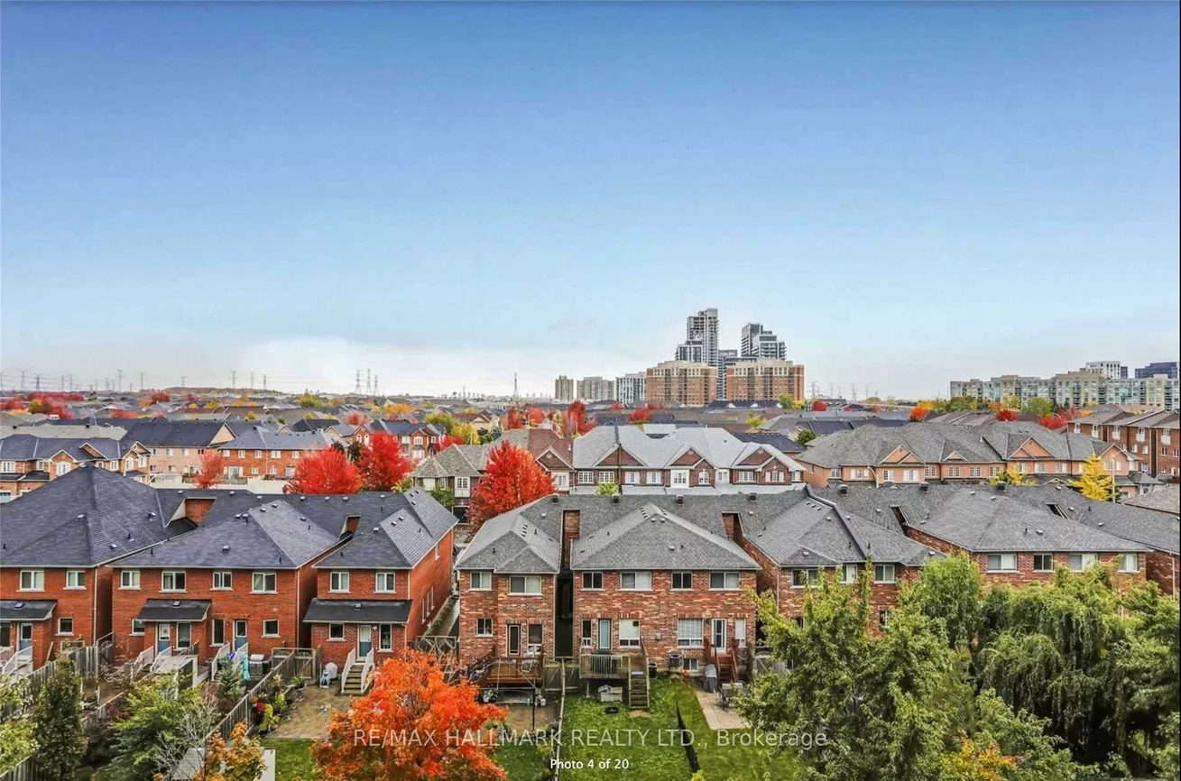 310, Red Maple, Langstaff, Richmond Hill