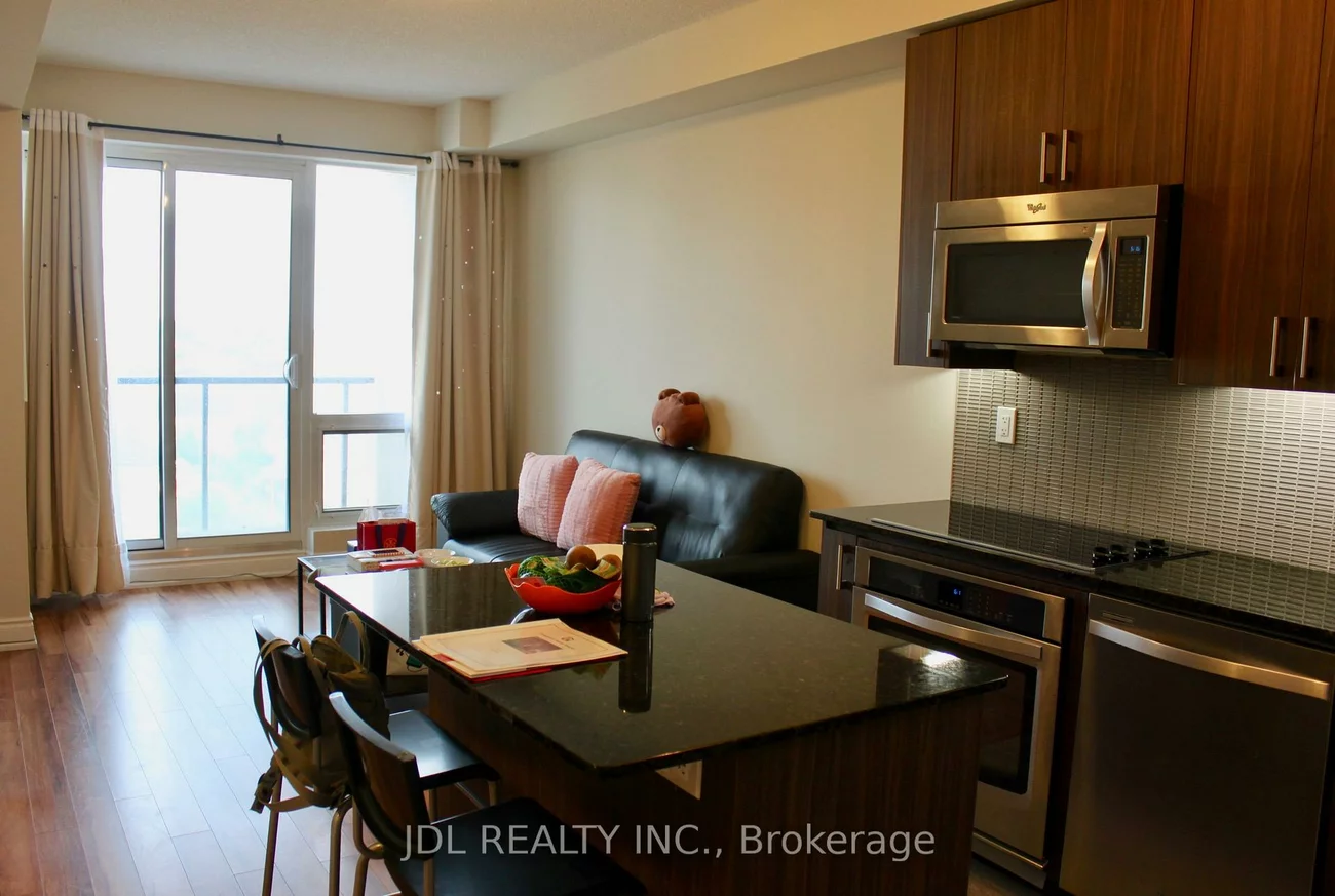 9088, Yonge, South Richvale, Richmond Hill