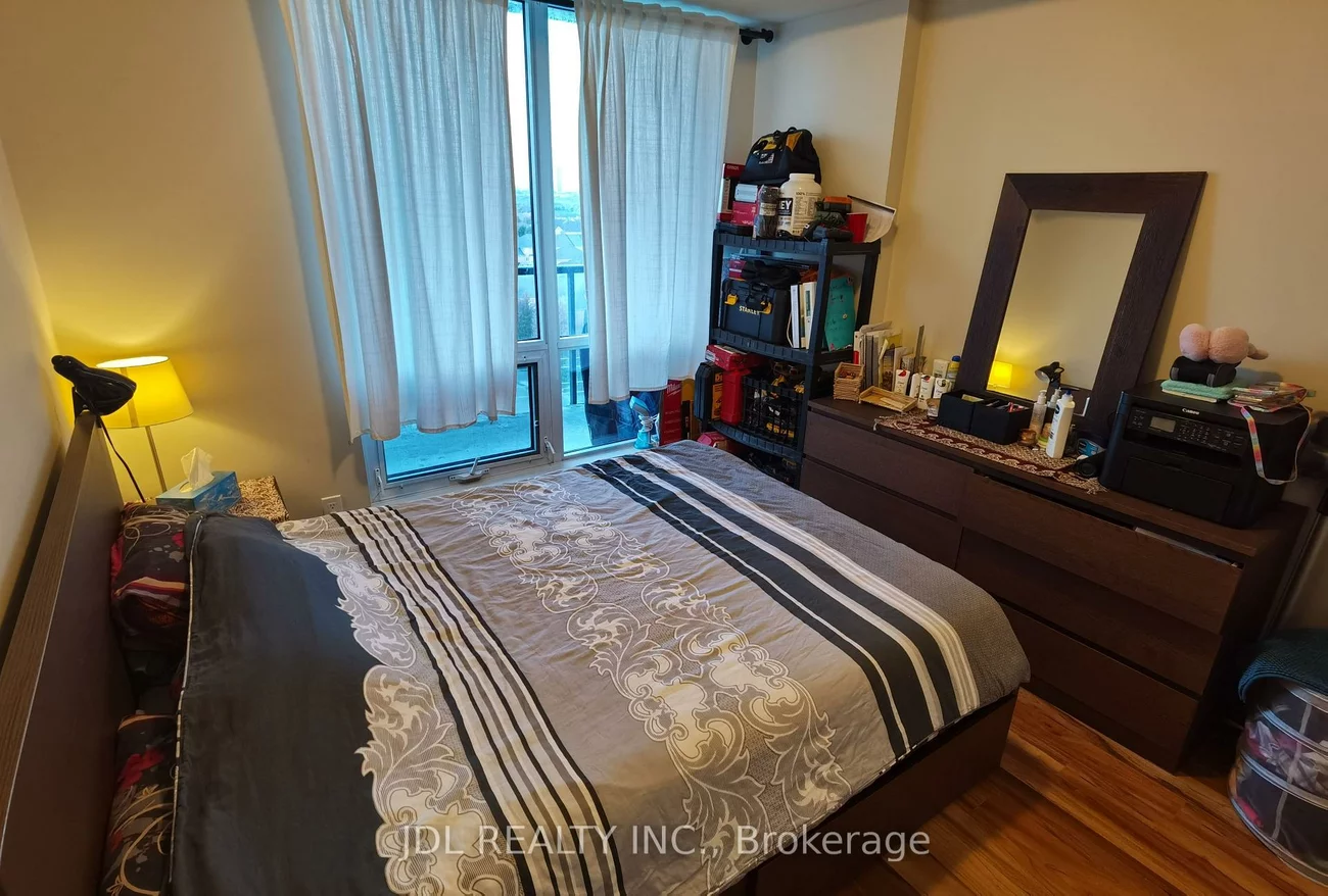 9088, Yonge, South Richvale, Richmond Hill