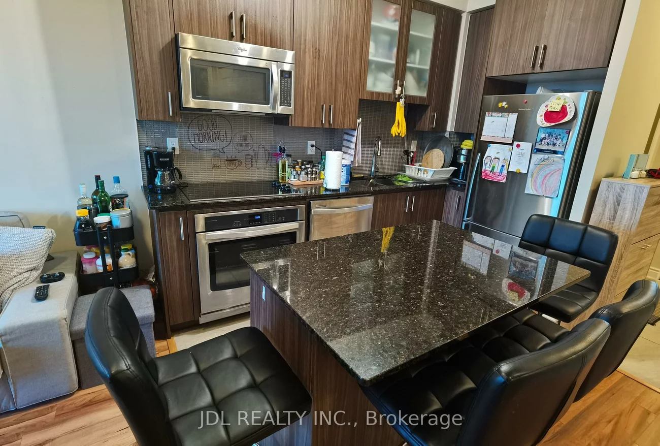 9088, Yonge, South Richvale, Richmond Hill