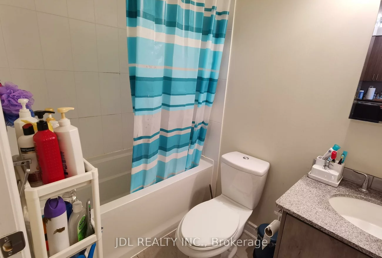 9088, Yonge, South Richvale, Richmond Hill