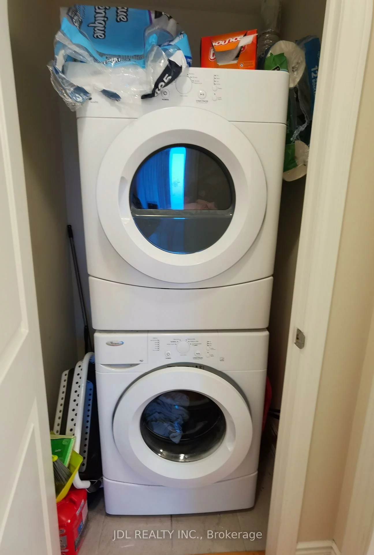 9088, Yonge, South Richvale, Richmond Hill