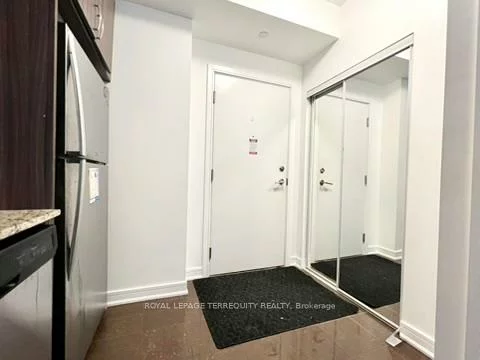 9205, Yonge, Langstaff, Richmond Hill