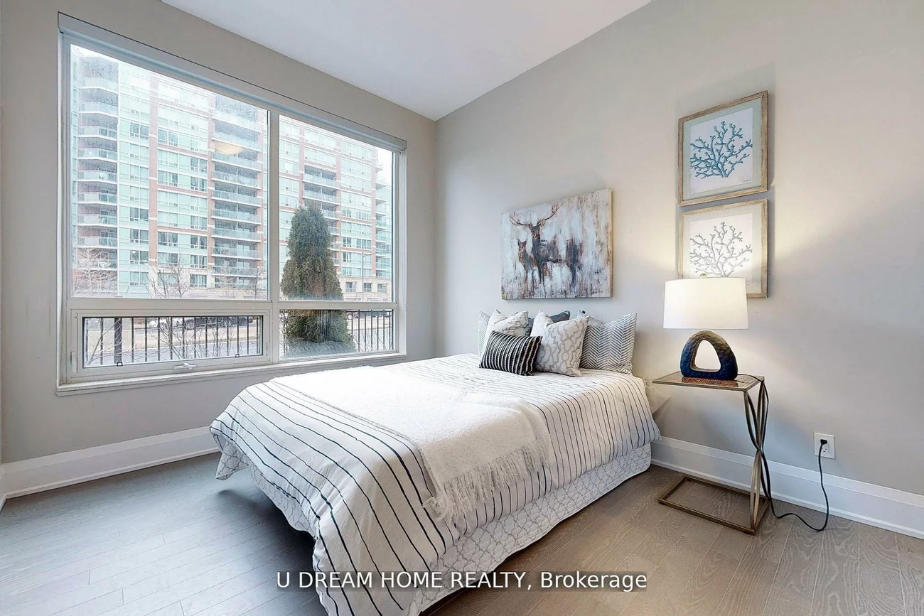 398, Highway 7, Doncrest, Richmond Hill