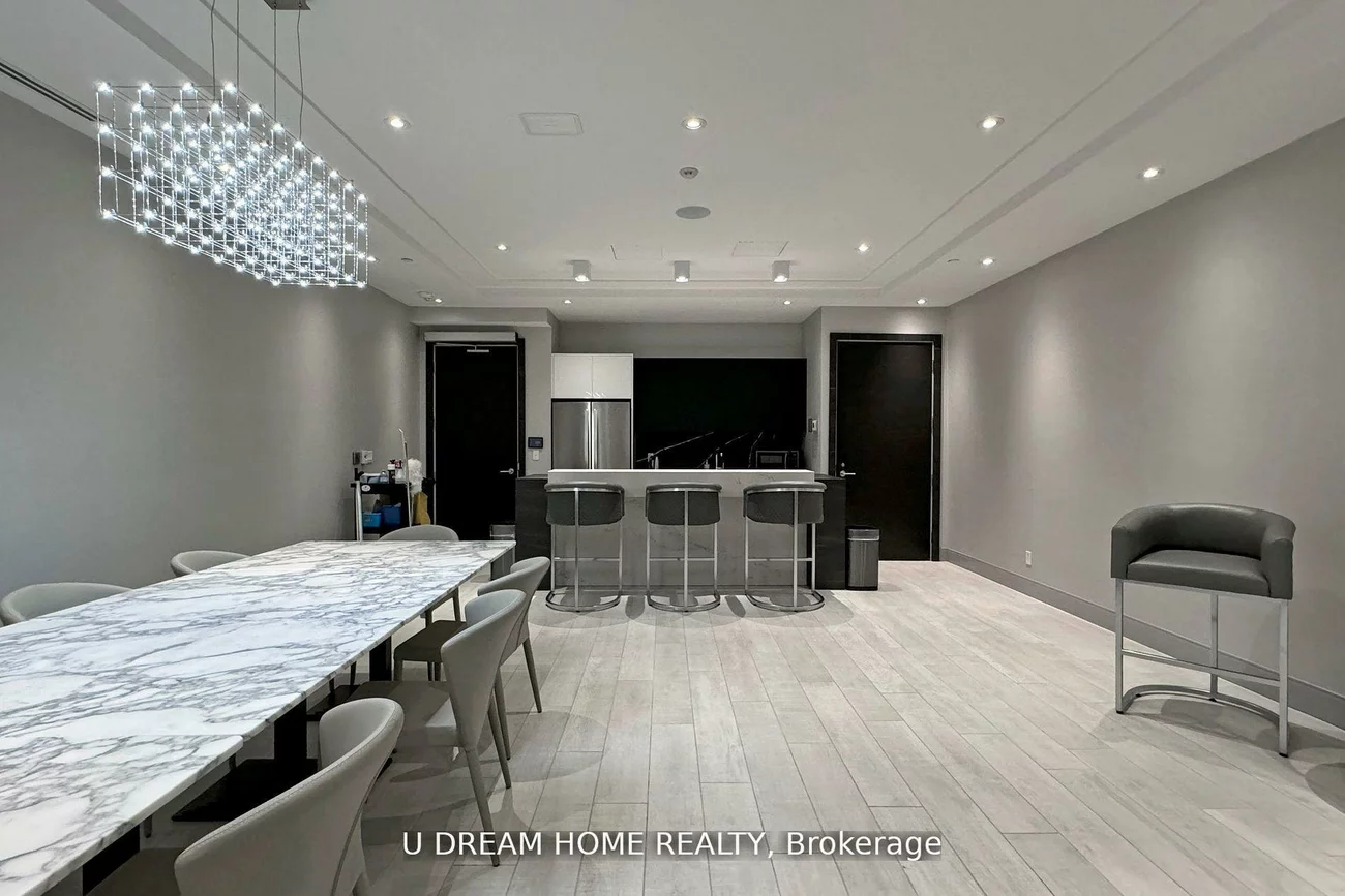 398, Highway 7, Doncrest, Richmond Hill