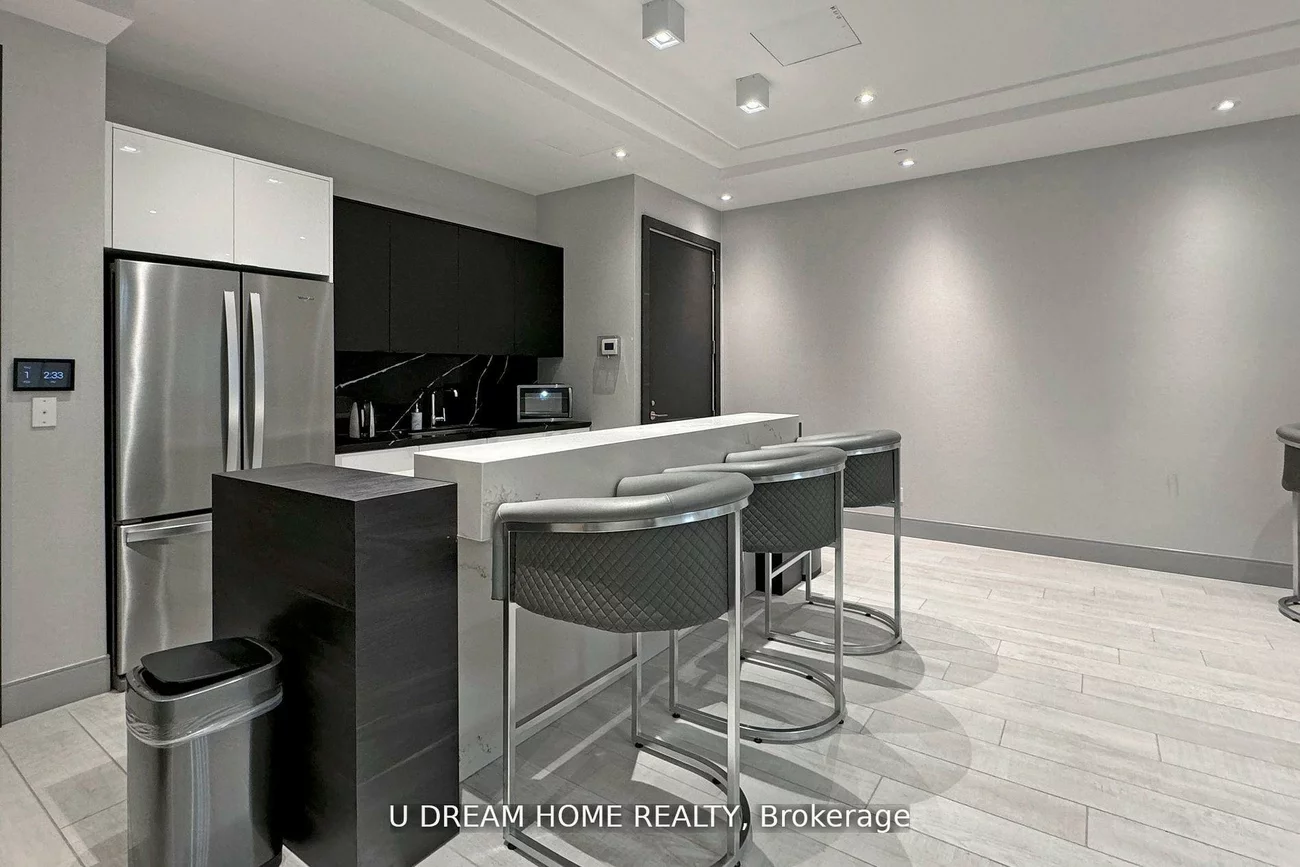 398, Highway 7, Doncrest, Richmond Hill