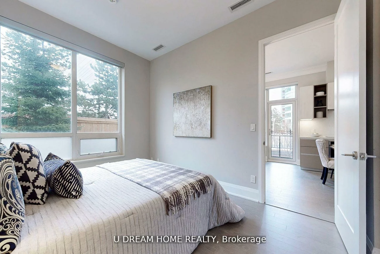 398, Highway 7, Doncrest, Richmond Hill