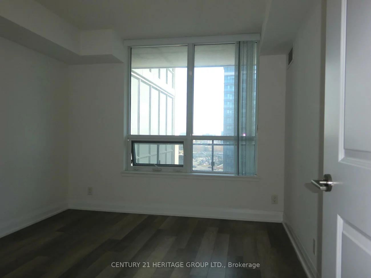 372, Highway 7, Doncrest, Richmond Hill