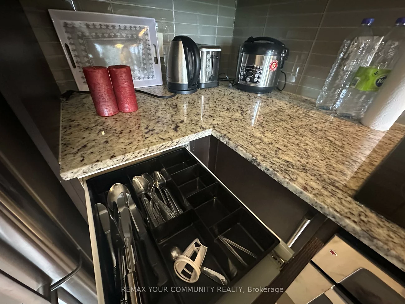 9600, Yonge, North Richvale, Richmond Hill