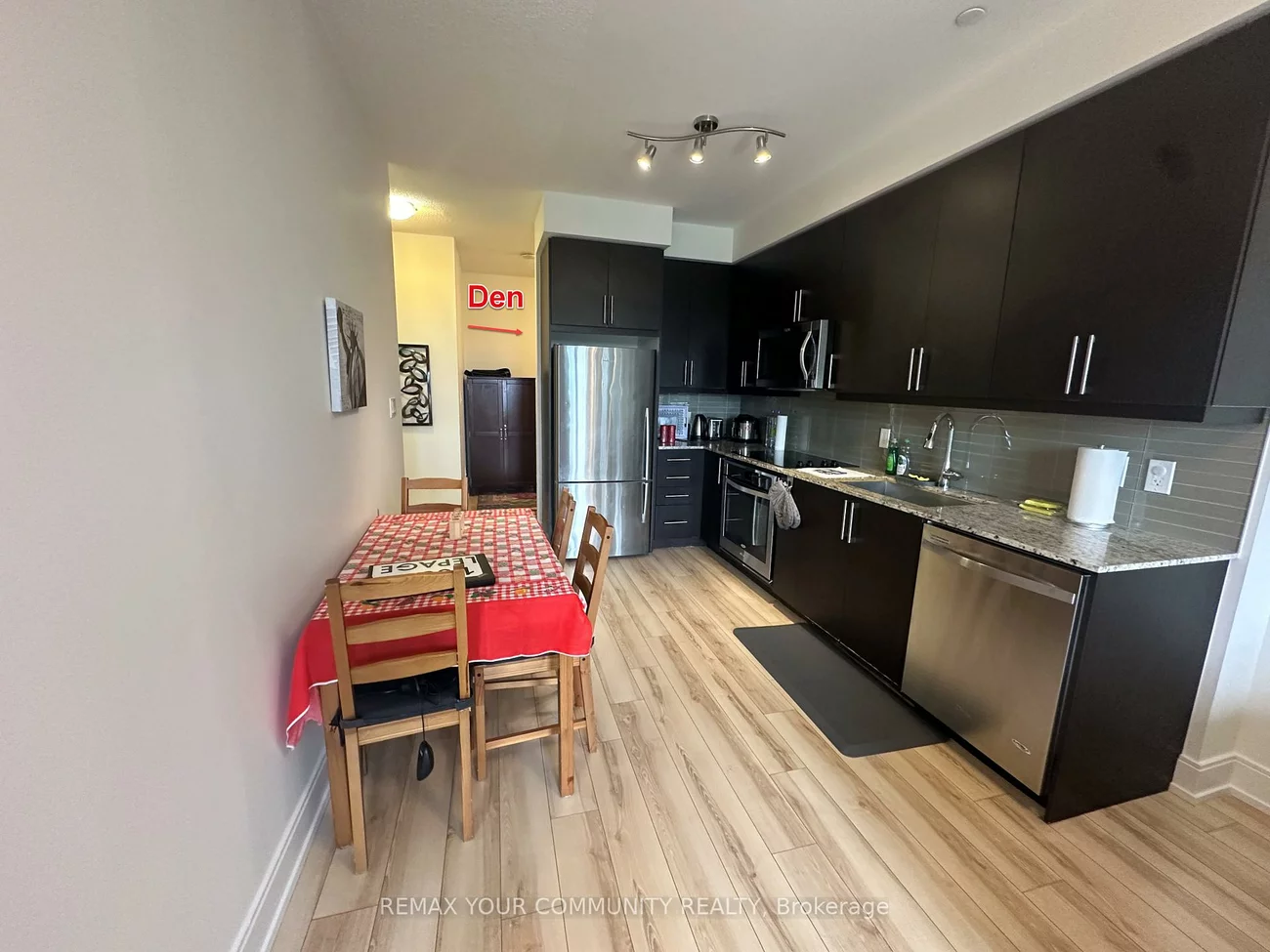 9600, Yonge, North Richvale, Richmond Hill