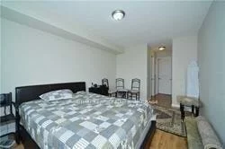 330, Red Maple, Langstaff, Richmond Hill