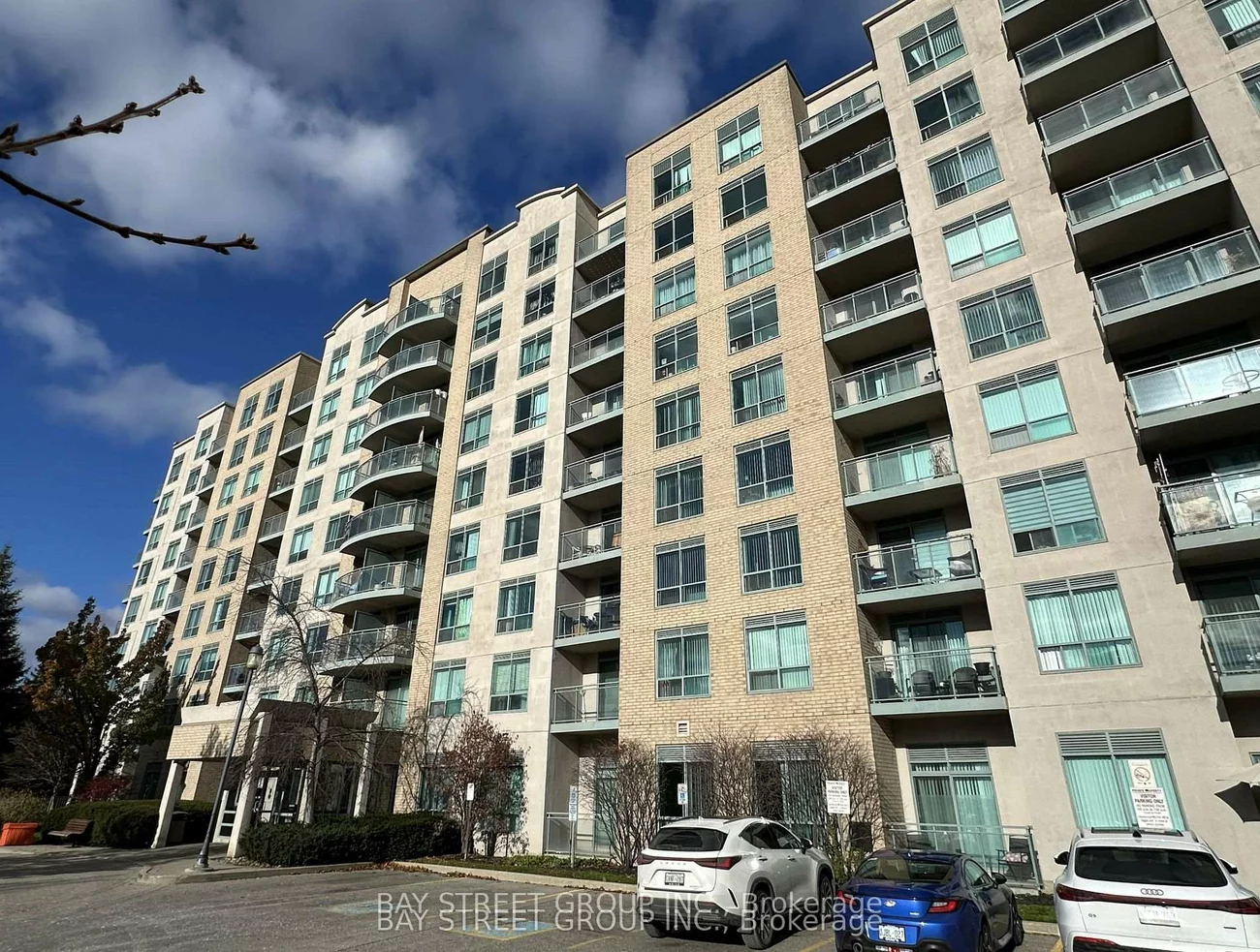 51, Baffin, Langstaff, Richmond Hill