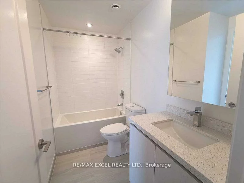 398, Highway 7, Doncrest, Richmond Hill