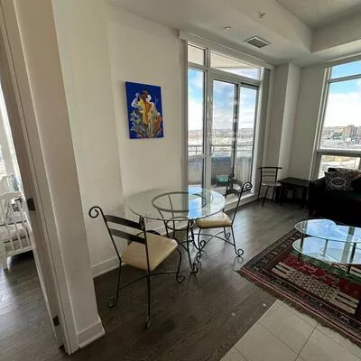 9191, Yonge, Langstaff, Richmond Hill