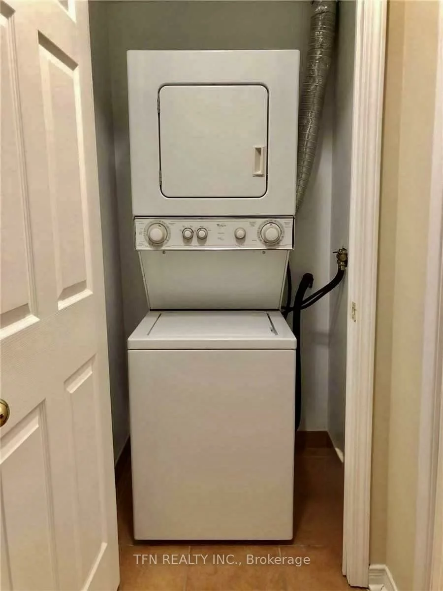 39, Oneida, Langstaff, Richmond Hill