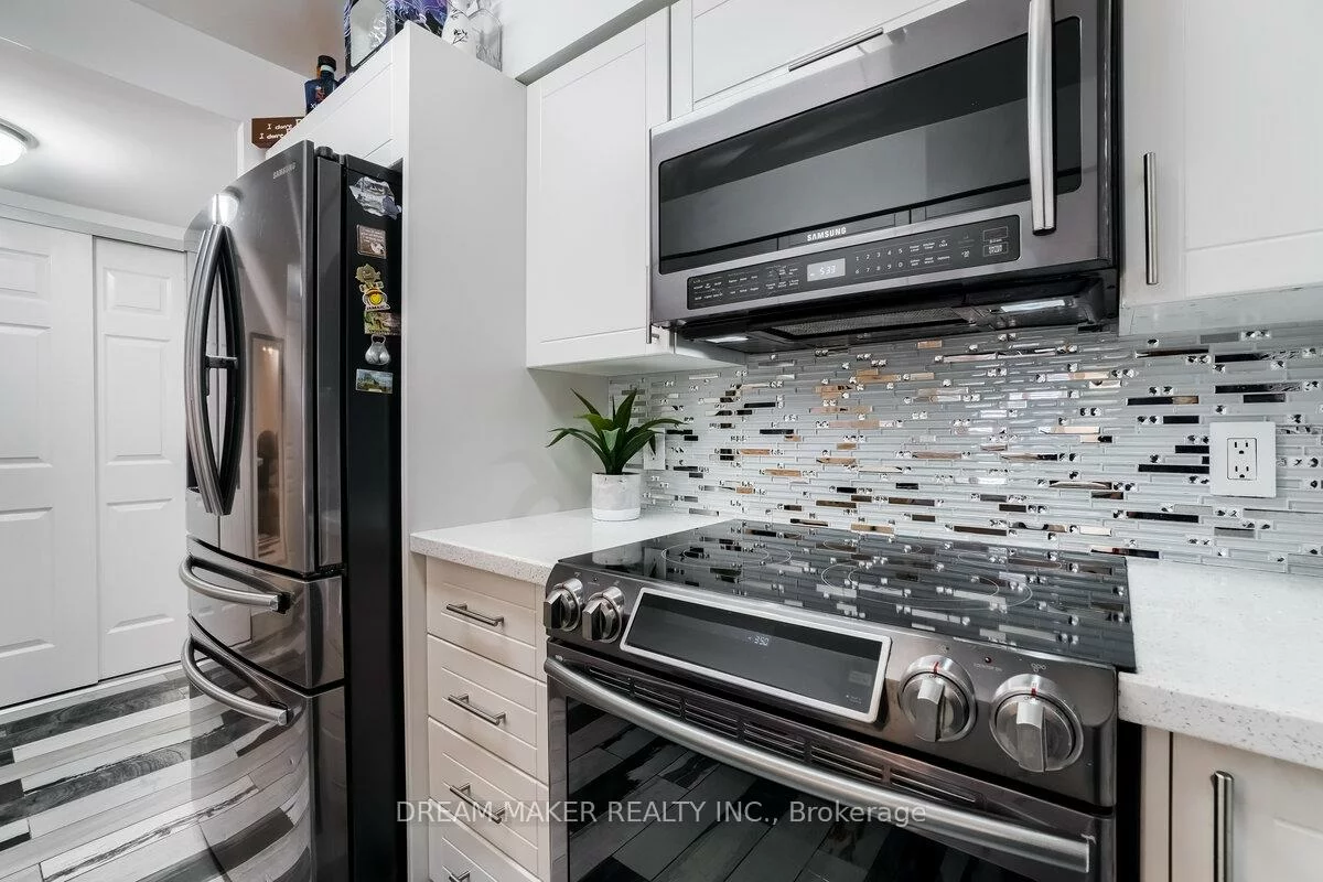 9017, Leslie, Beaver Creek Business Park, Richmond Hill