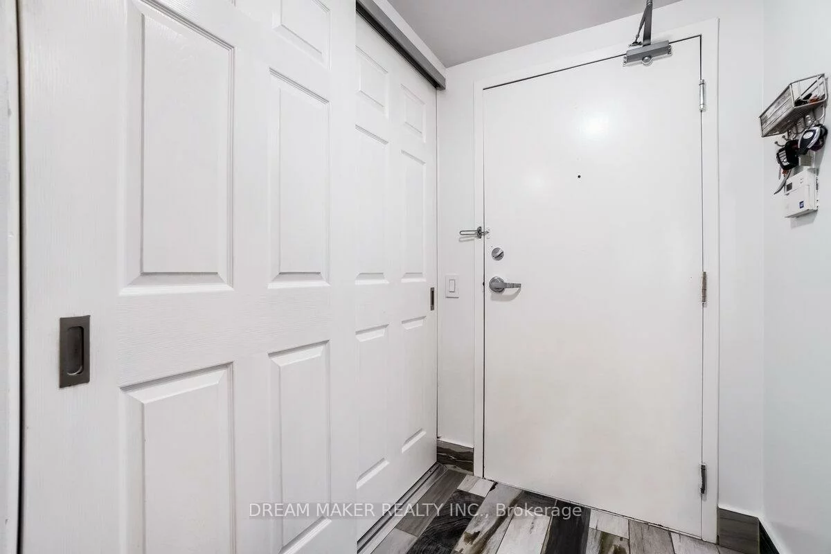 9017, Leslie, Beaver Creek Business Park, Richmond Hill