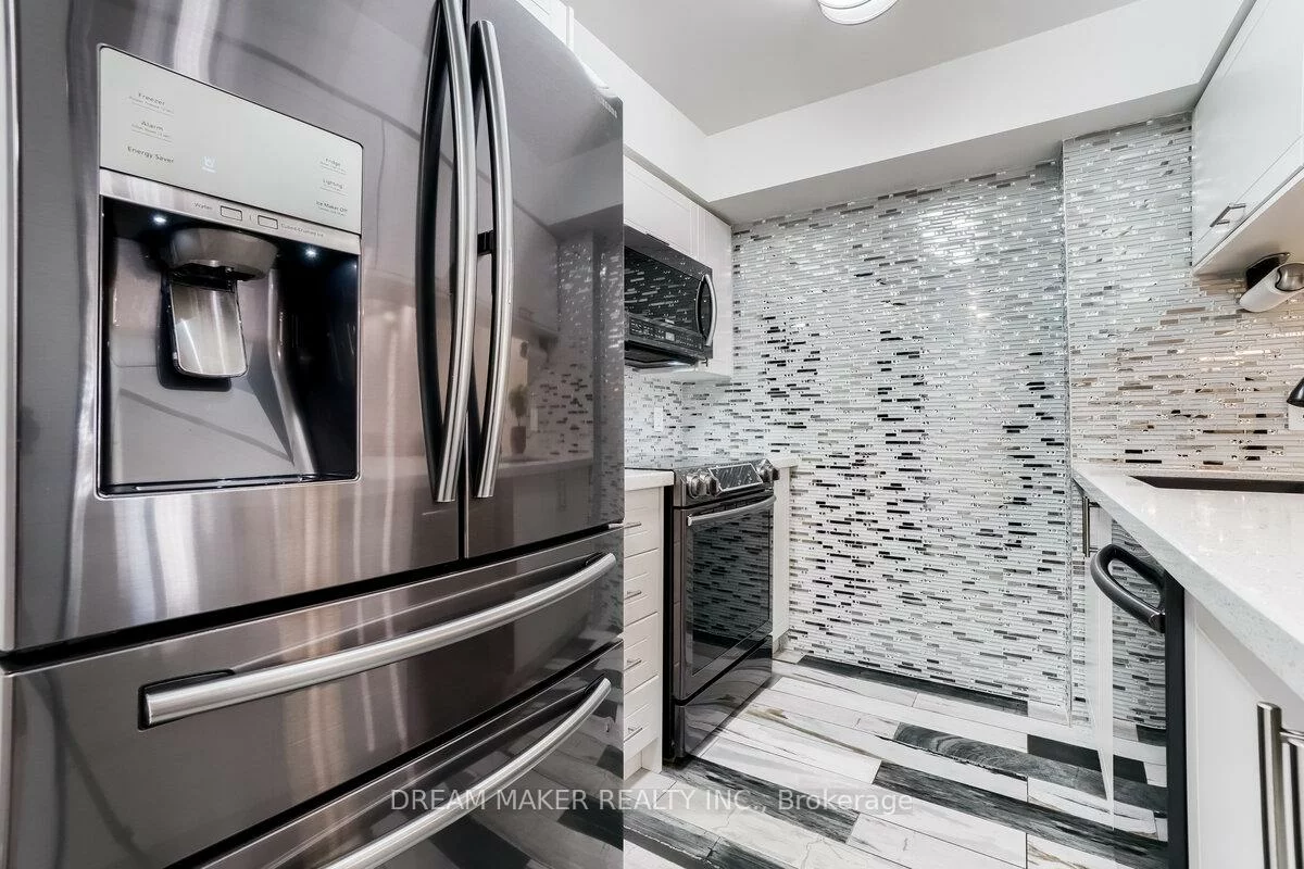 9017, Leslie, Beaver Creek Business Park, Richmond Hill