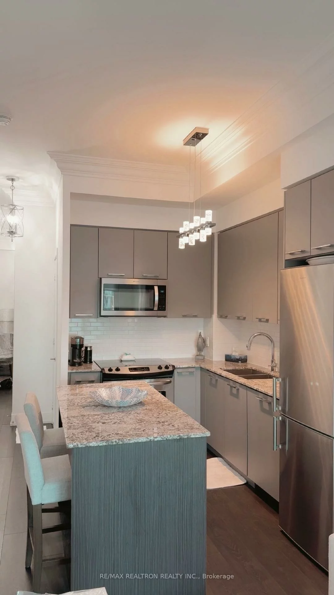 9471, Yonge, Observatory, Richmond Hill