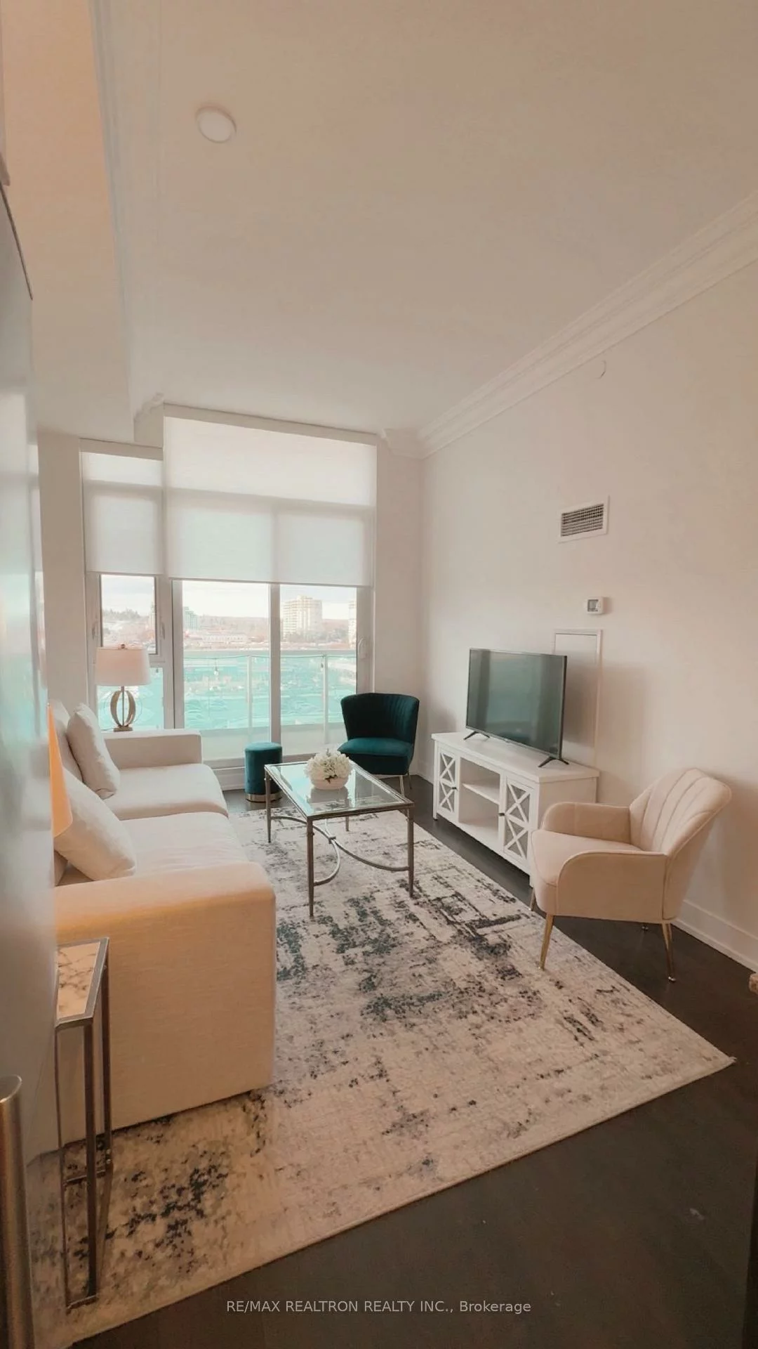 9471, Yonge, Observatory, Richmond Hill