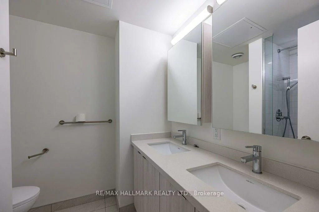 8868, Yonge, South Richvale, Richmond Hill