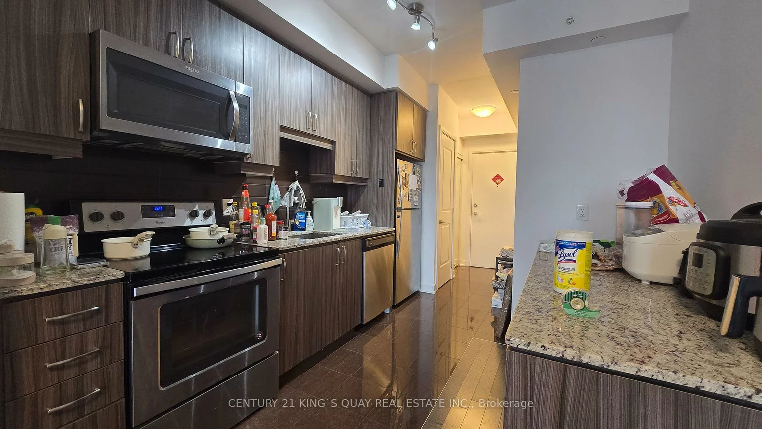 9201, Yonge, Langstaff, Richmond Hill