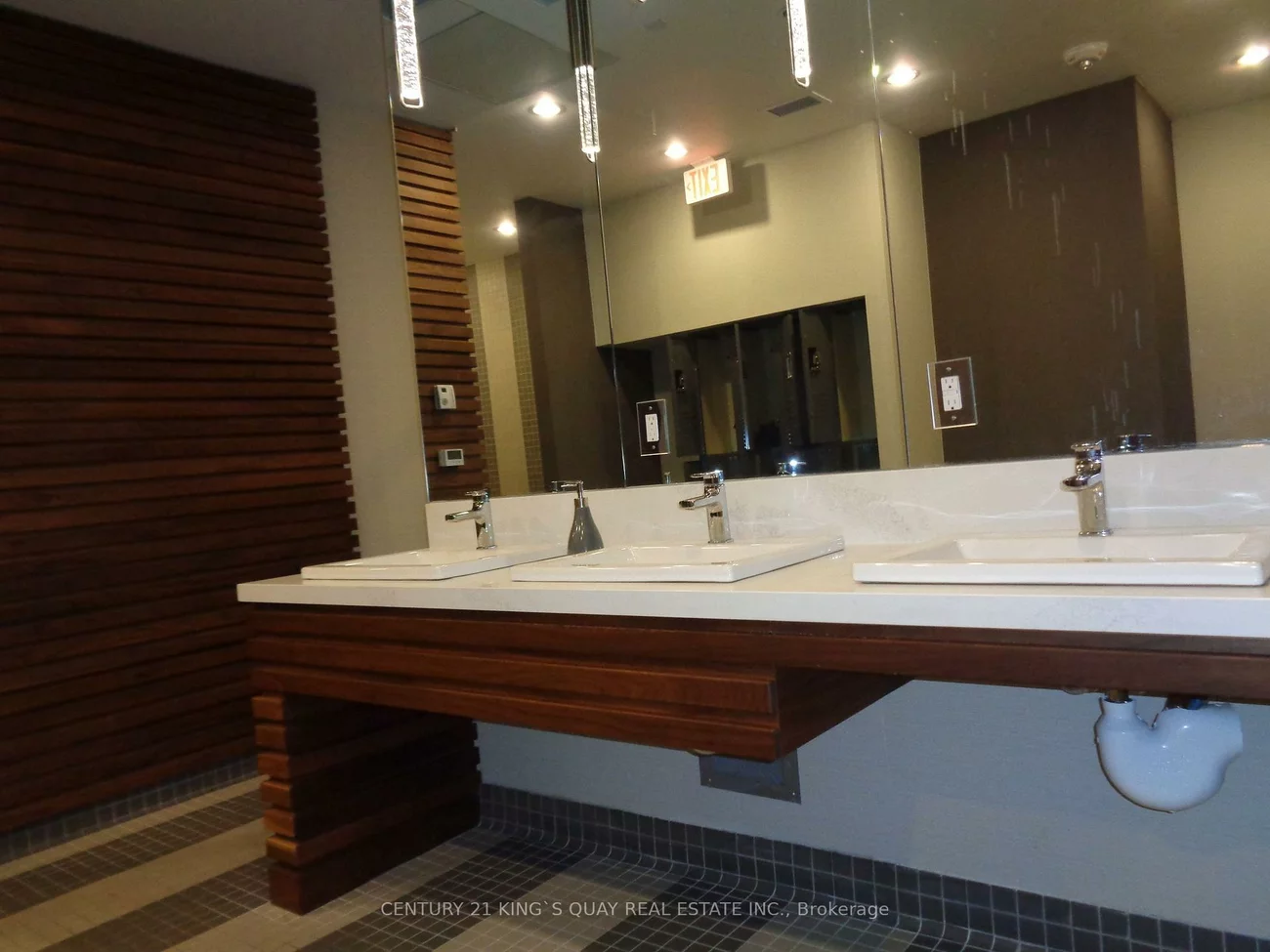 9201, Yonge, Langstaff, Richmond Hill