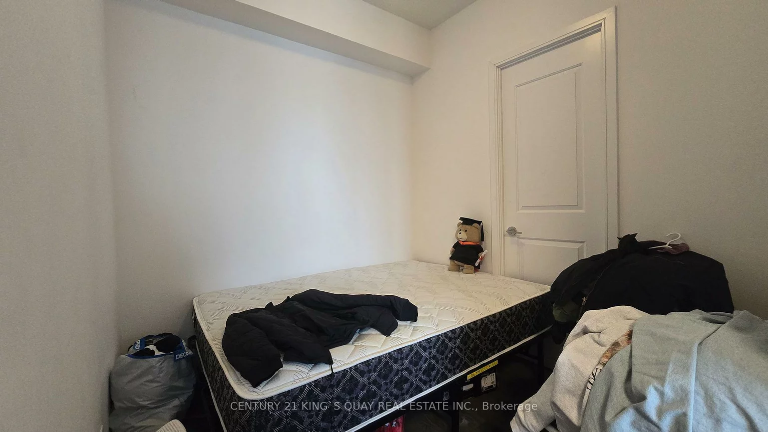 9201, Yonge, Langstaff, Richmond Hill