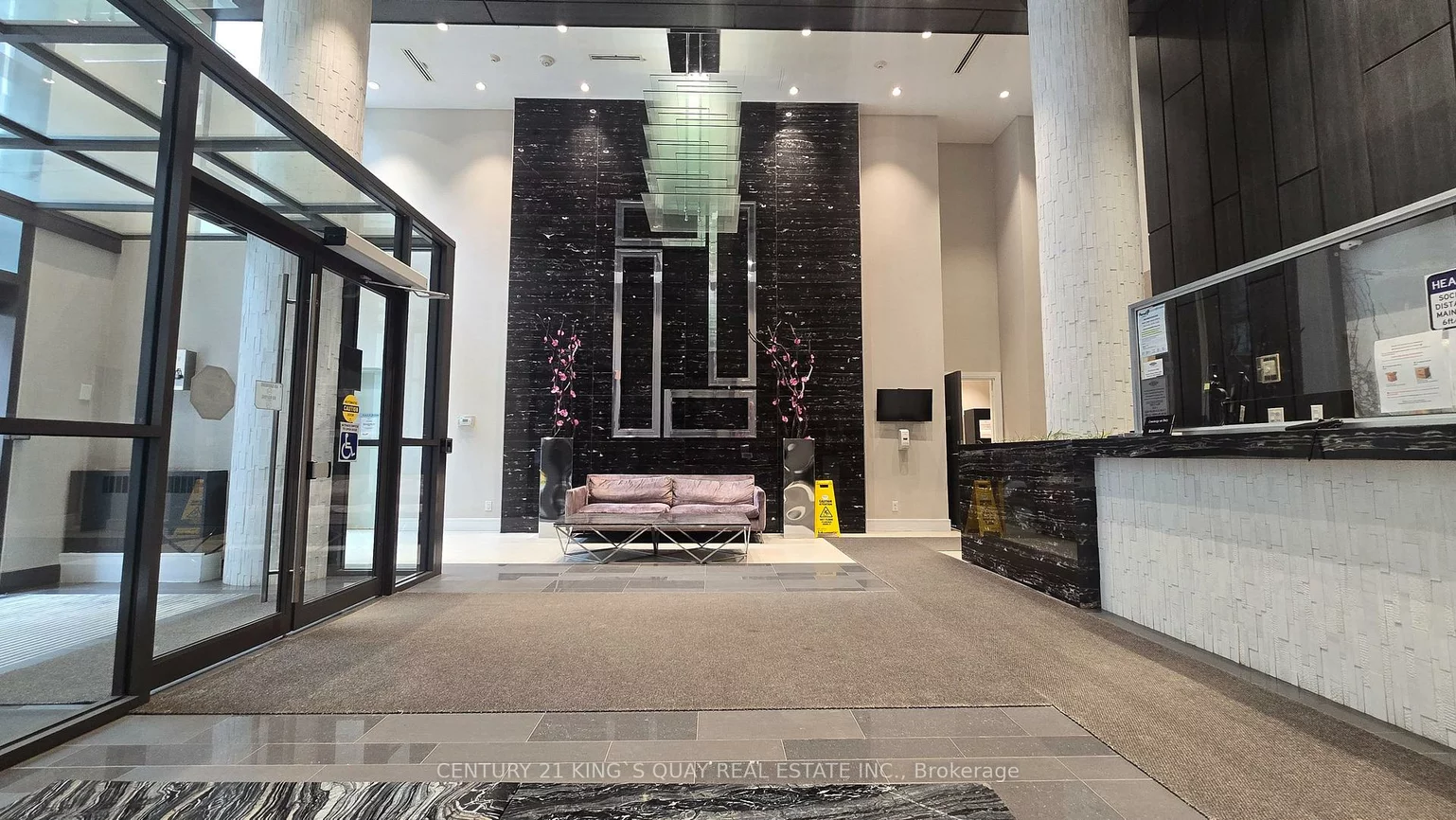 9201, Yonge, Langstaff, Richmond Hill