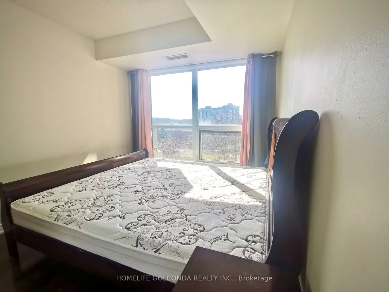 18, Harding, Harding, Richmond Hill